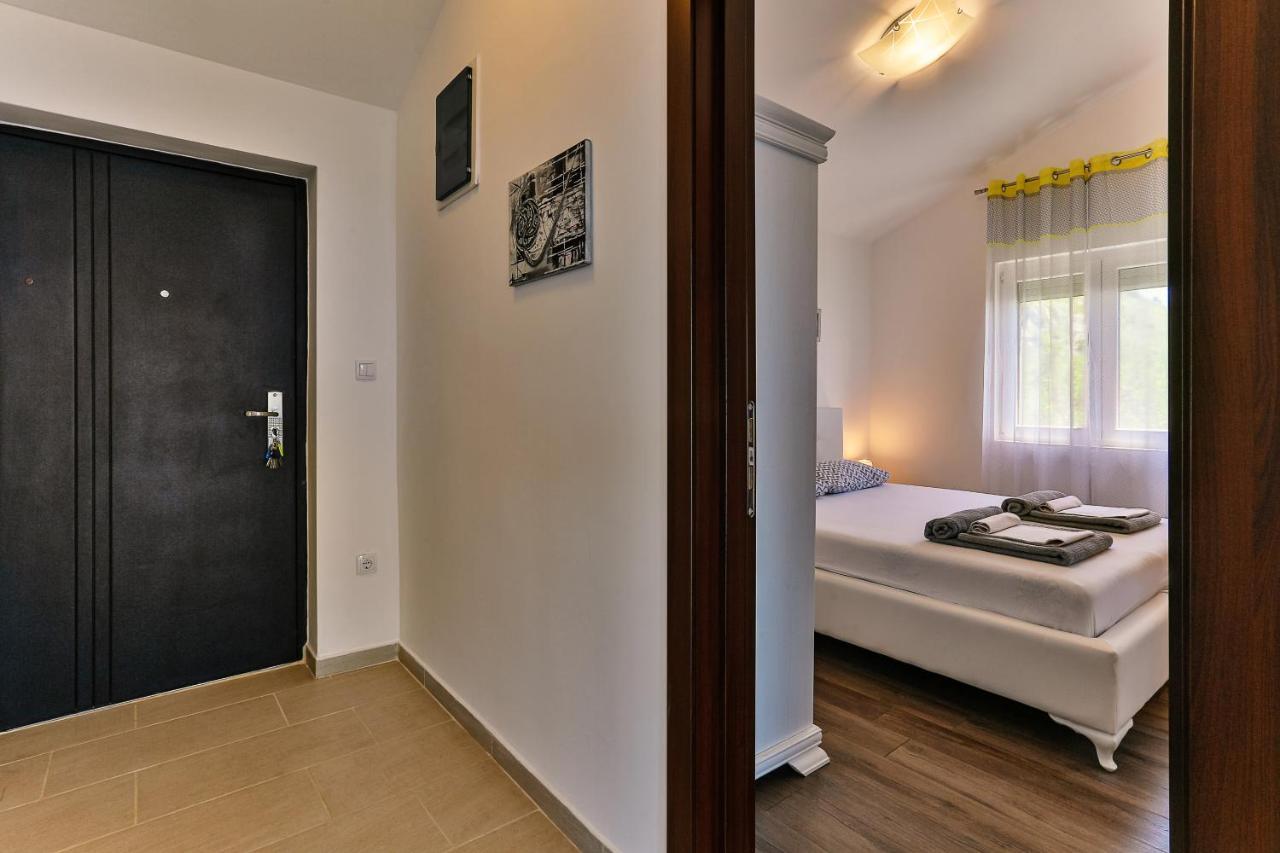 Apartmani Visum Ilha Sveti Stefan Exterior foto
