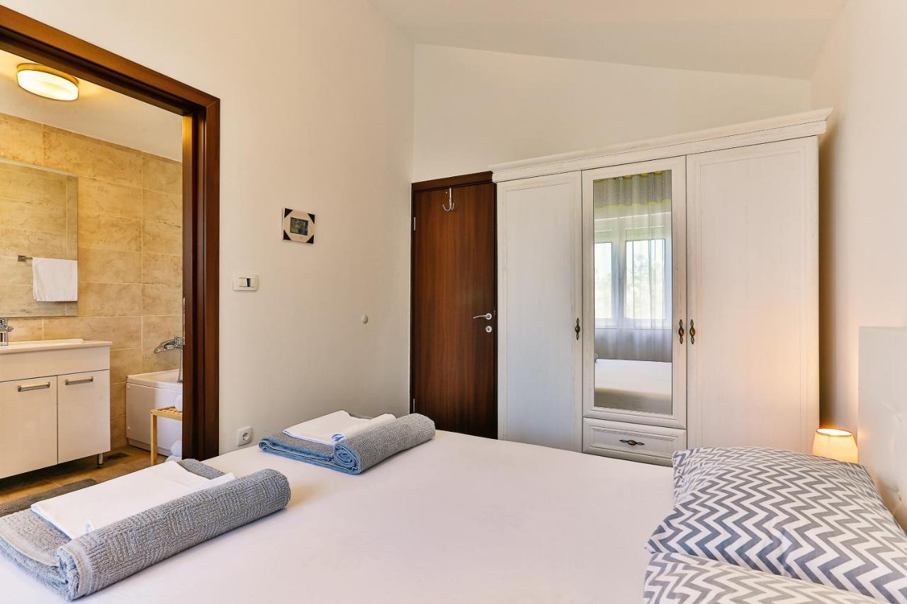 Apartmani Visum Ilha Sveti Stefan Exterior foto